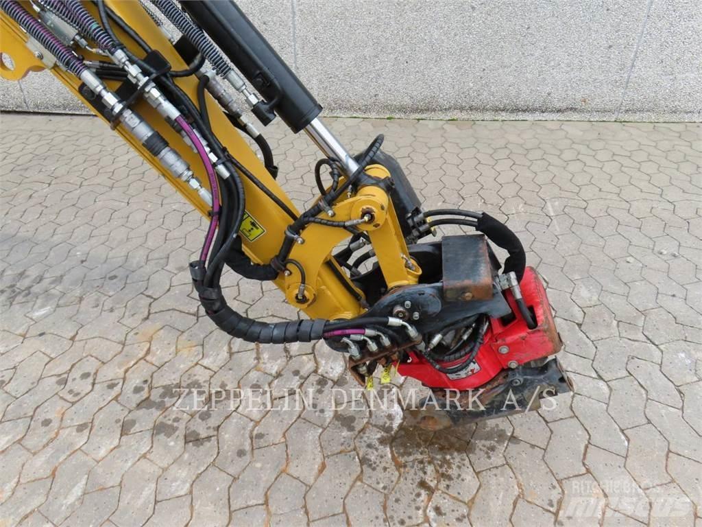 CAT 302.707CR 대형 굴삭기 29톤 이상