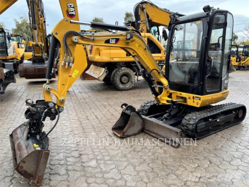 CAT 302.7D 대형 굴삭기 29톤 이상