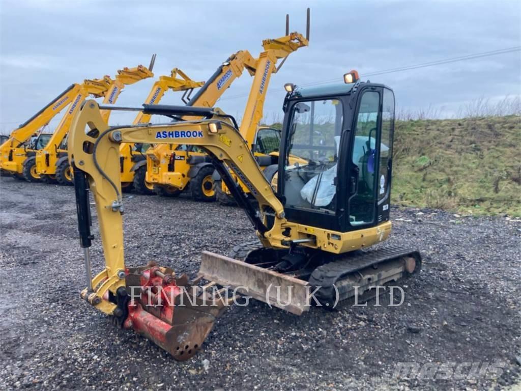 CAT 302.7D CAB 대형 굴삭기 29톤 이상