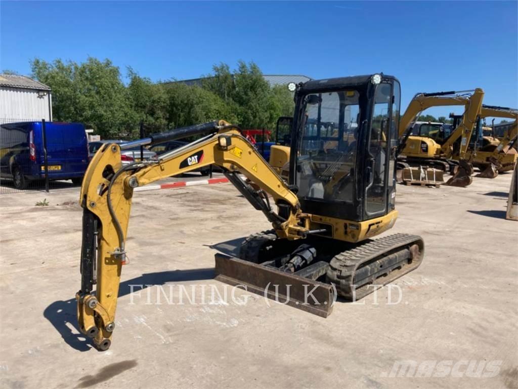 CAT 302.7D CAB 대형 굴삭기 29톤 이상