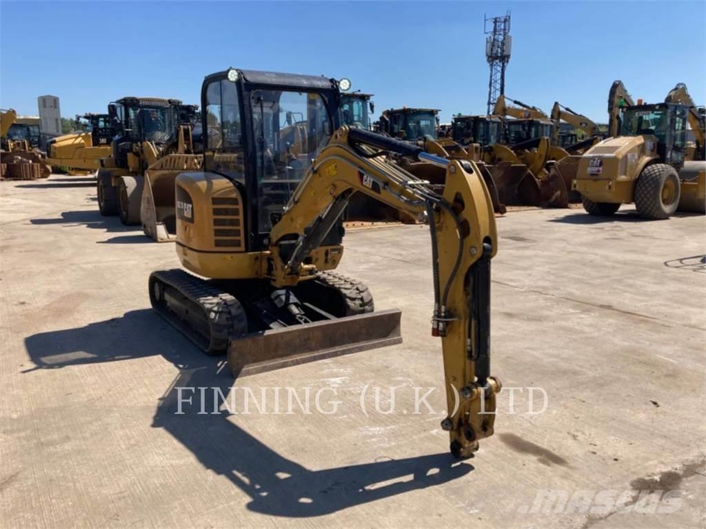 CAT 302.7D CAB 대형 굴삭기 29톤 이상