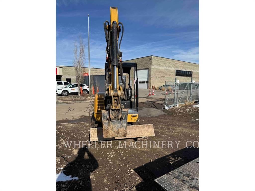 CAT 302.7DC1TH 대형 굴삭기 29톤 이상