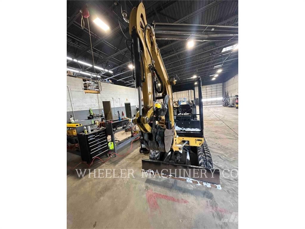 CAT 302.7DC1TH 대형 굴삭기 29톤 이상