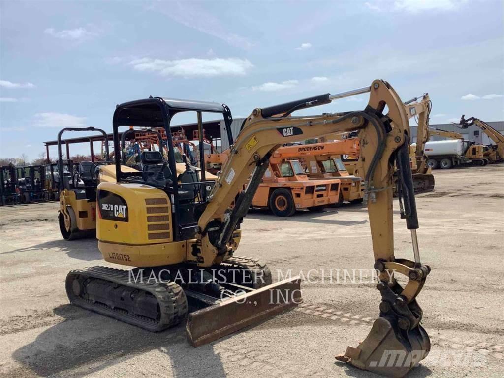 CAT 302.7DCR 대형 굴삭기 29톤 이상