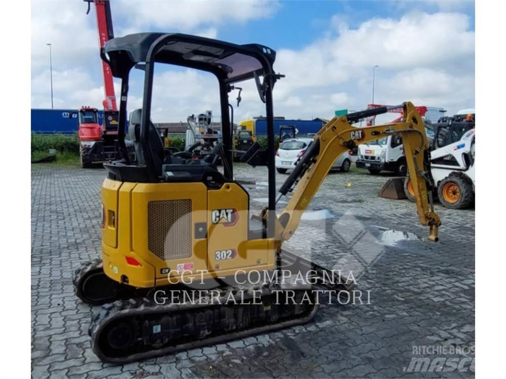 CAT 302 CR 대형 굴삭기 29톤 이상
