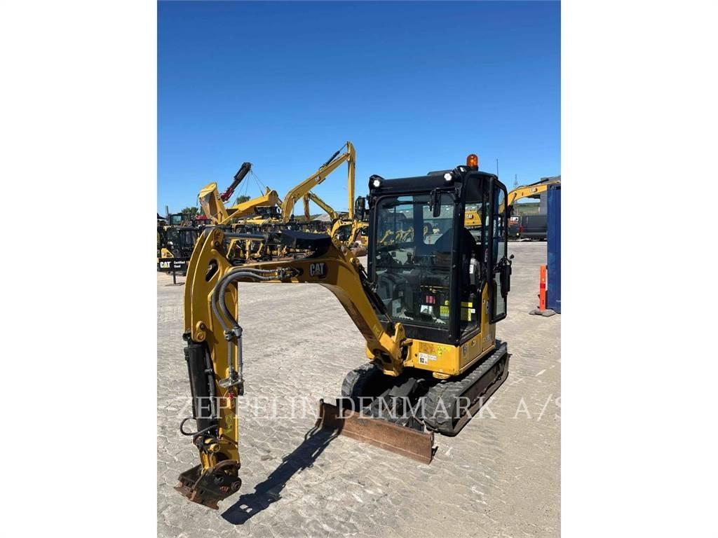 CAT 30205CR 대형 굴삭기 29톤 이상