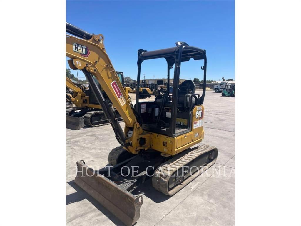 CAT 303 대형 굴삭기 29톤 이상