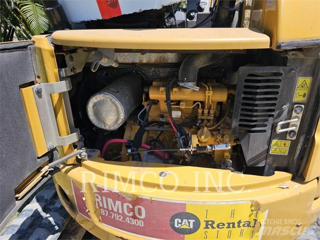 CAT 303.5 소형 굴삭기 7톤 미만