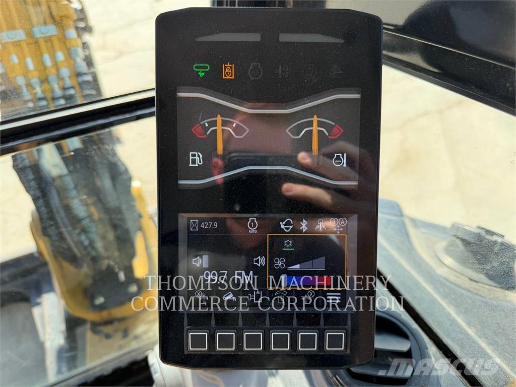 CAT 303.5 대형 굴삭기 29톤 이상