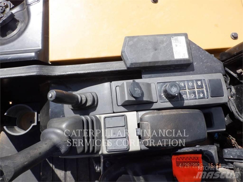 CAT 303.5-07CR 대형 굴삭기 29톤 이상