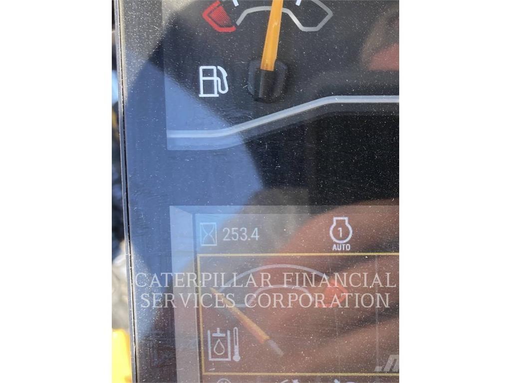 CAT 303.5-07CR 대형 굴삭기 29톤 이상