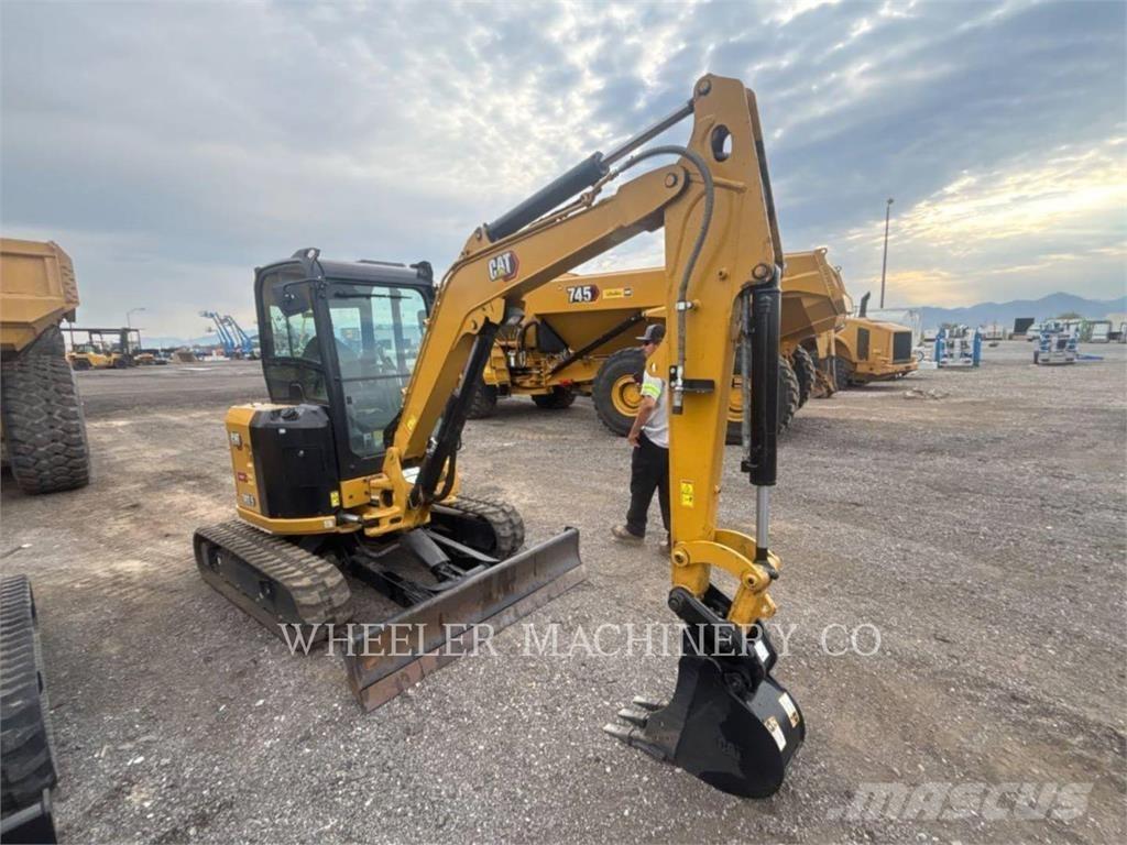 CAT 303.5 C3 대형 굴삭기 29톤 이상