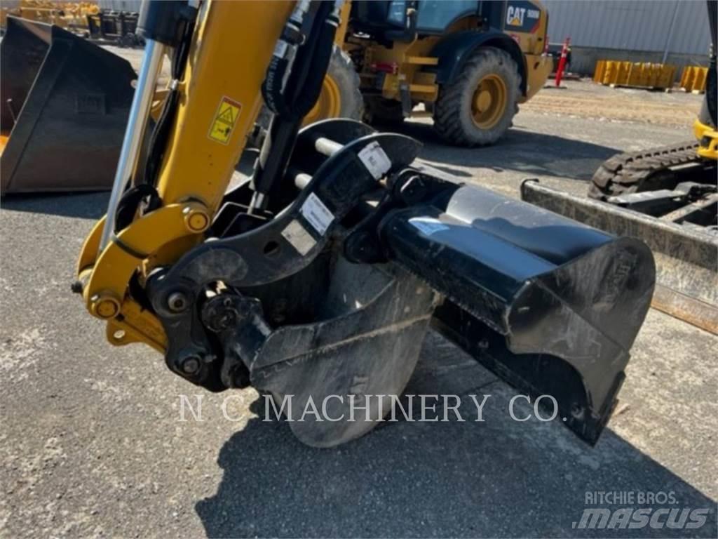 CAT 303.5 CRCB 대형 굴삭기 29톤 이상