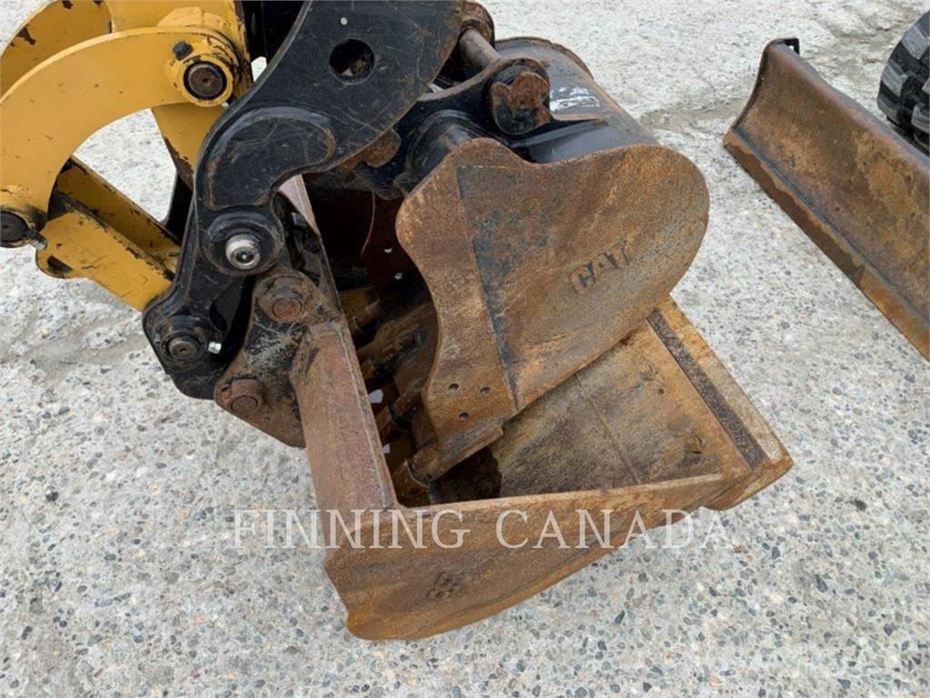 CAT 303.5 E2 대형 굴삭기 29톤 이상