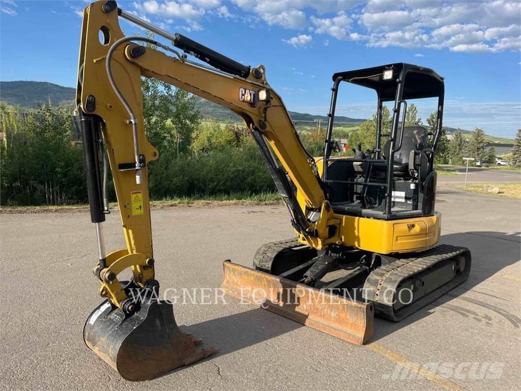 CAT 303.5E2 대형 굴삭기 29톤 이상