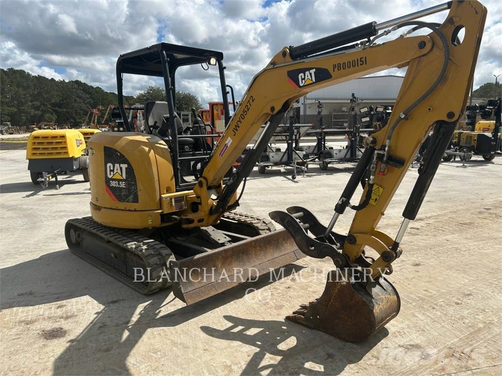 CAT 303.5E2 대형 굴삭기 29톤 이상