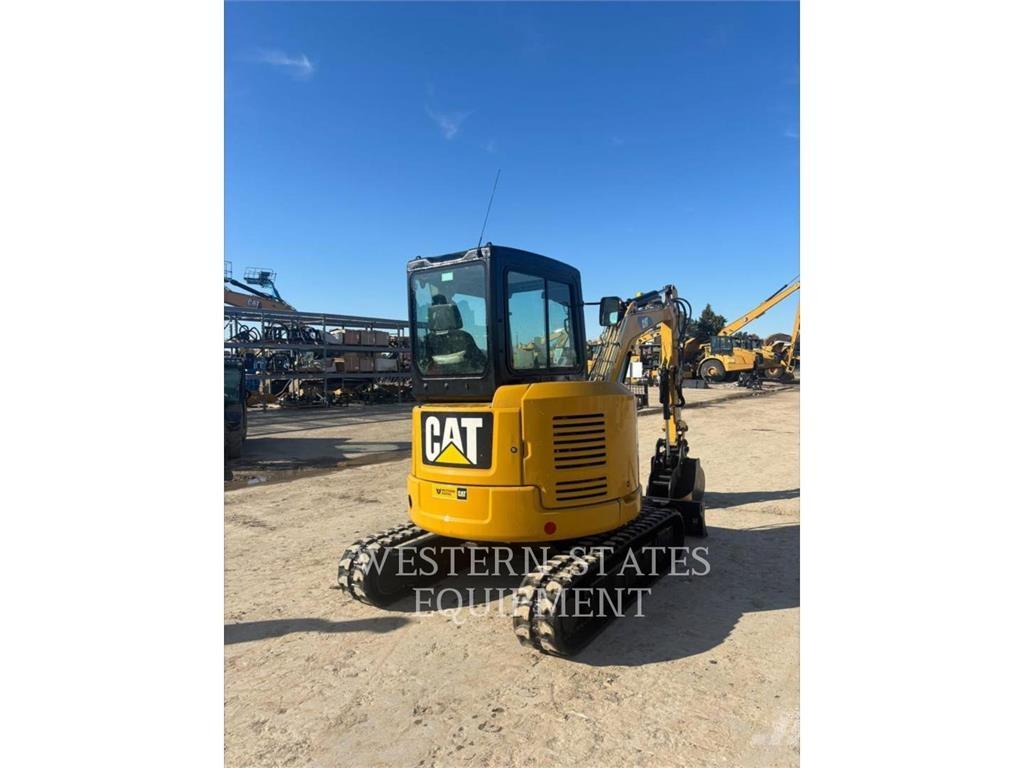 CAT 303.5E2 대형 굴삭기 29톤 이상