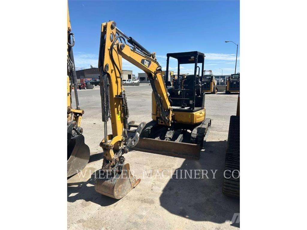 CAT 303.5E2C1T 대형 굴삭기 29톤 이상