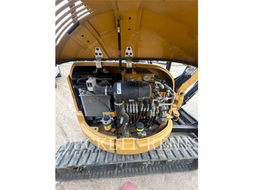 CAT 303.5E2CR 대형 굴삭기 29톤 이상