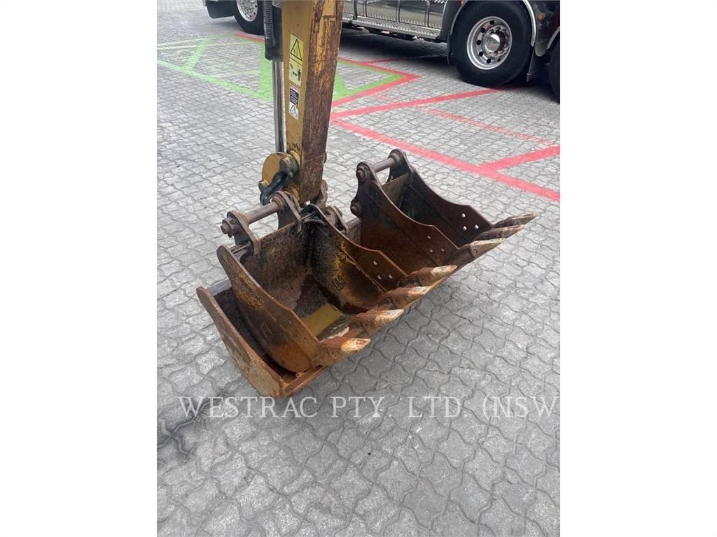 CAT 303.5ECR 대형 굴삭기 29톤 이상