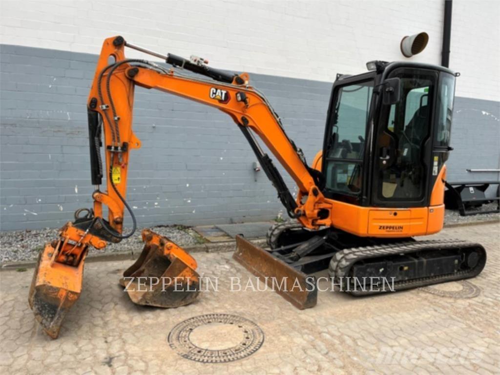 CAT 303.5ECR 대형 굴삭기 29톤 이상