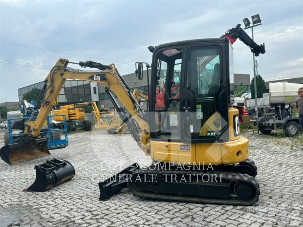 CAT 303 E CR 대형 굴삭기 29톤 이상