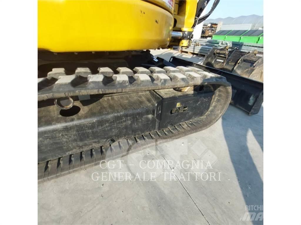 CAT 303 E CR 대형 굴삭기 29톤 이상