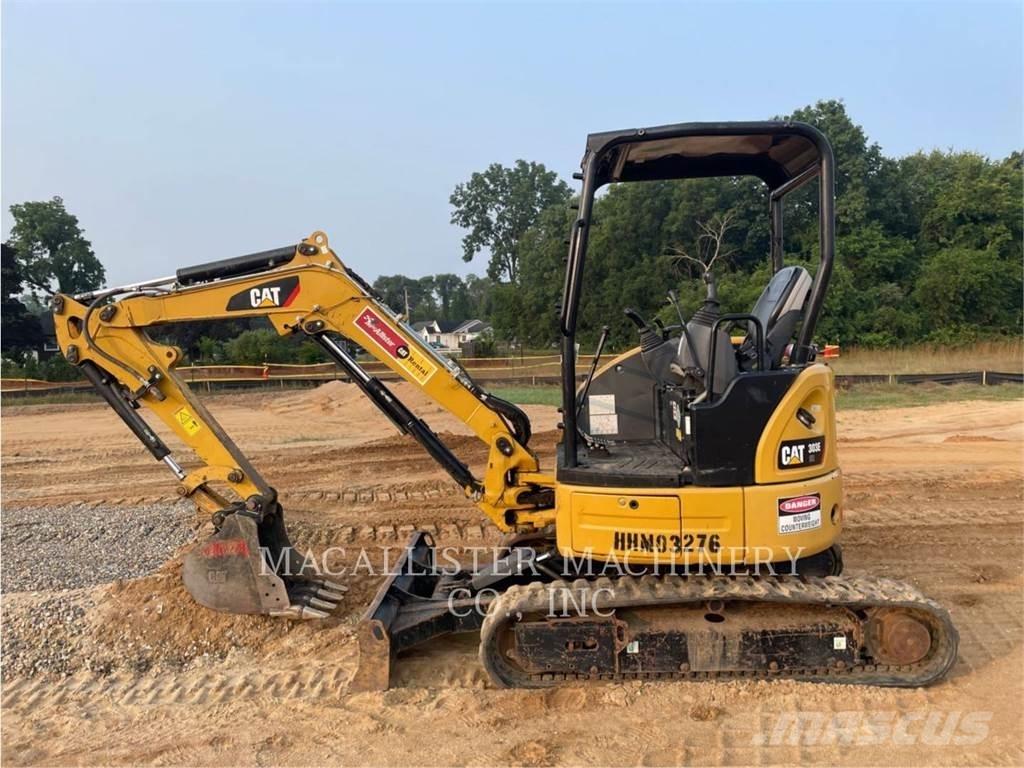 CAT 303ECR 대형 굴삭기 29톤 이상