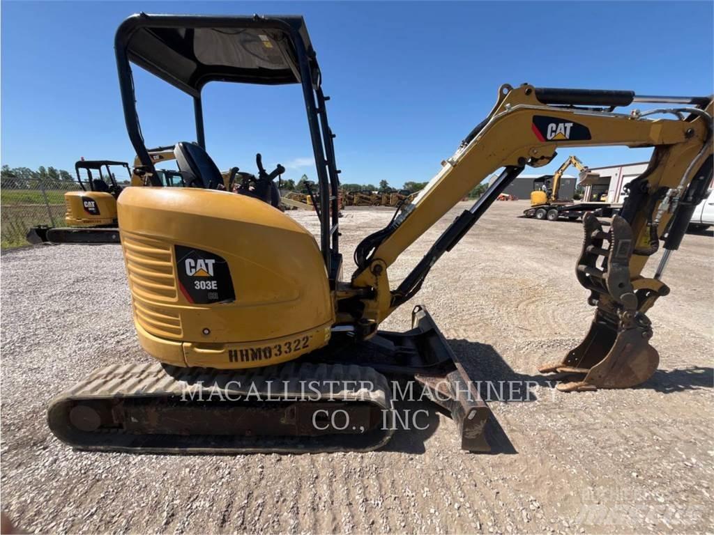 CAT 303ECR 대형 굴삭기 29톤 이상