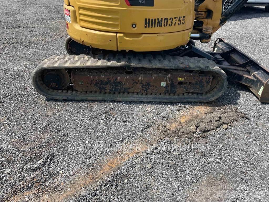 CAT 303ECR 대형 굴삭기 29톤 이상