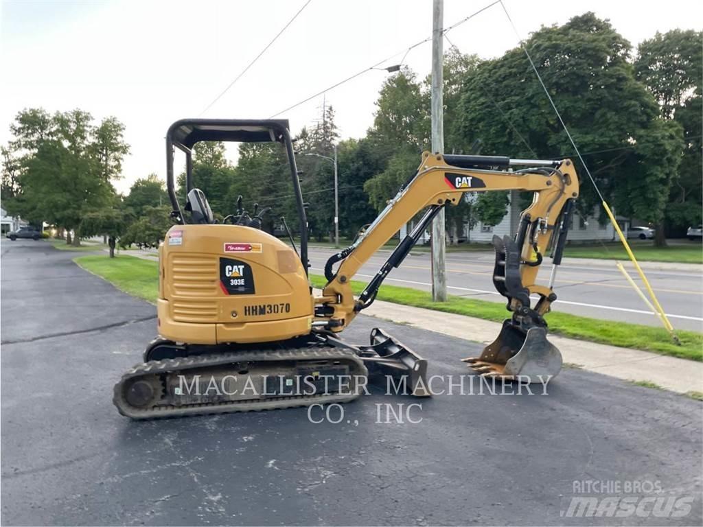 CAT 303ECR 대형 굴삭기 29톤 이상