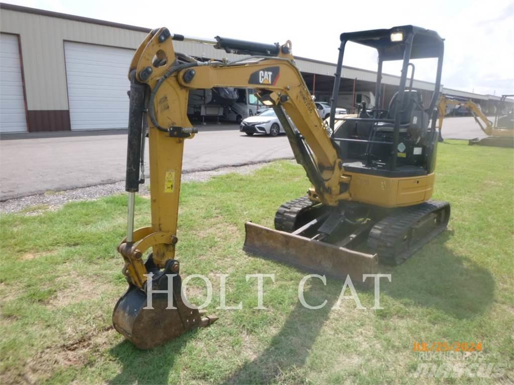 CAT 303ECR 대형 굴삭기 29톤 이상