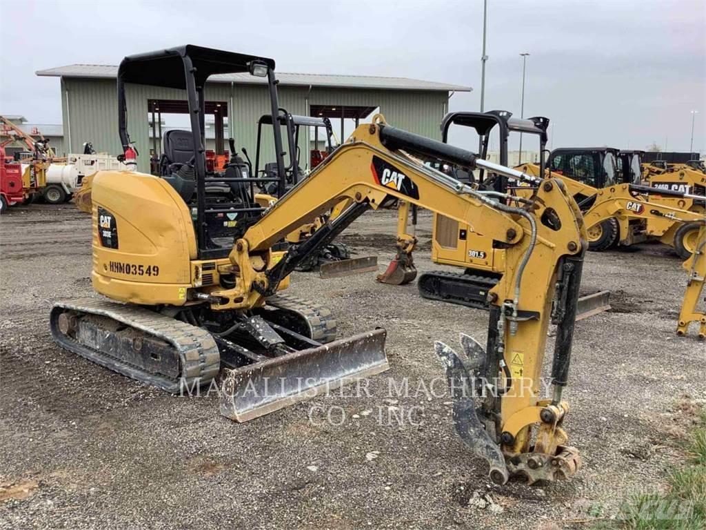CAT 303ECR 대형 굴삭기 29톤 이상