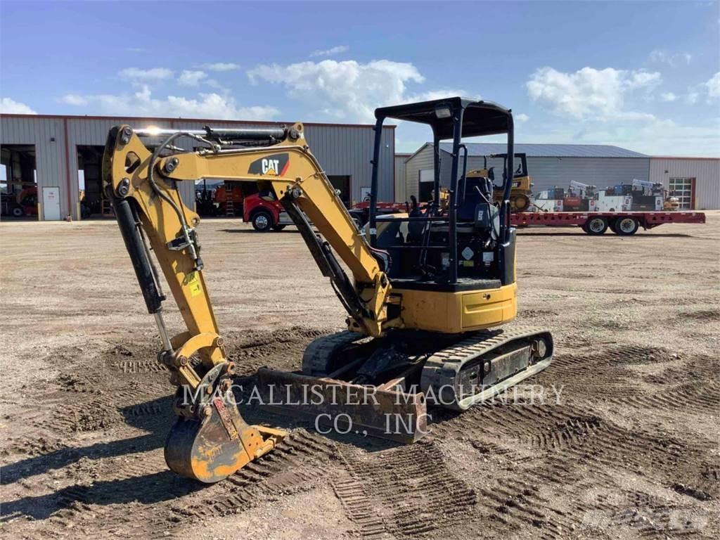 CAT 303ECR 대형 굴삭기 29톤 이상