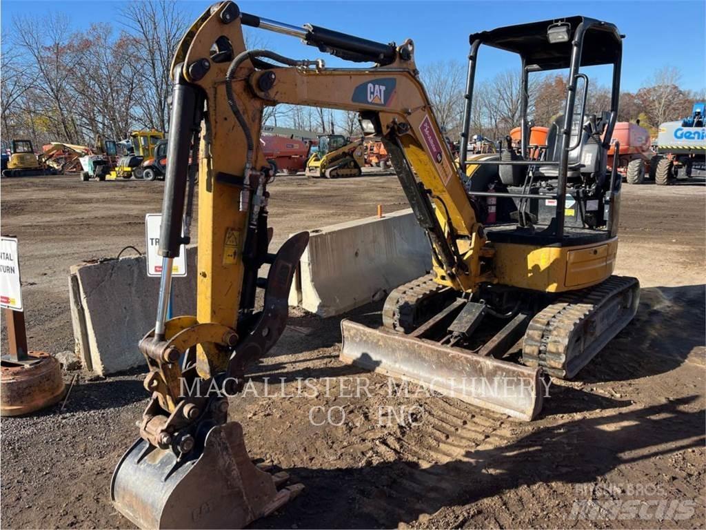 CAT 303ECR 대형 굴삭기 29톤 이상