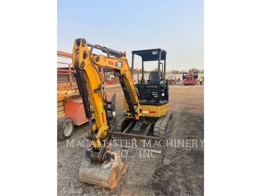 CAT 303ECR 대형 굴삭기 29톤 이상