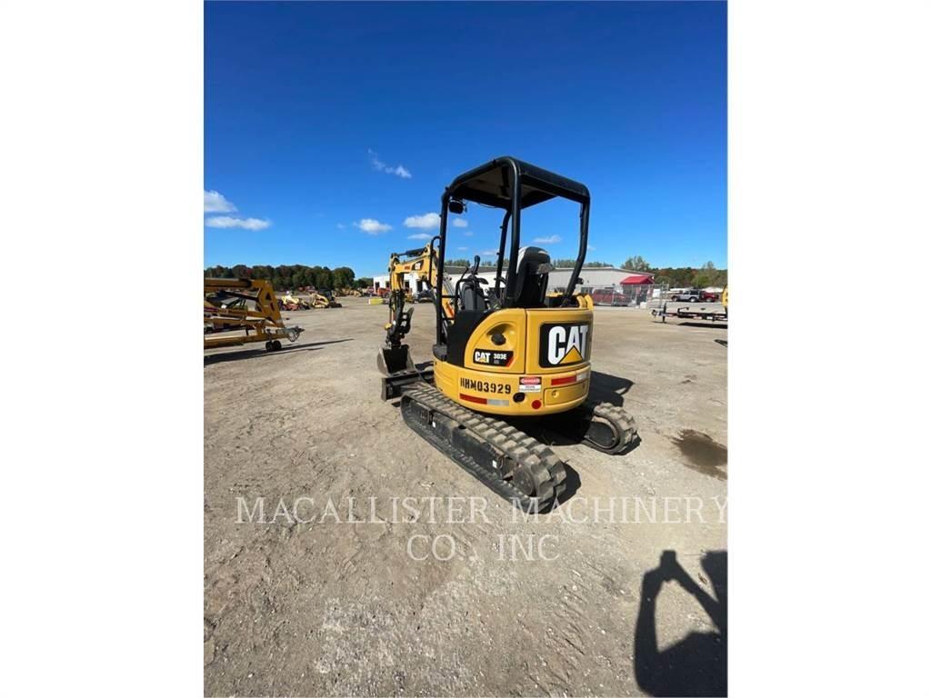 CAT 303ECR 대형 굴삭기 29톤 이상