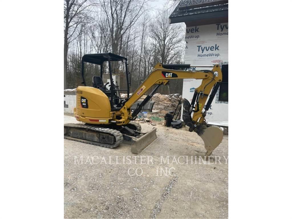 CAT 303ECR 대형 굴삭기 29톤 이상