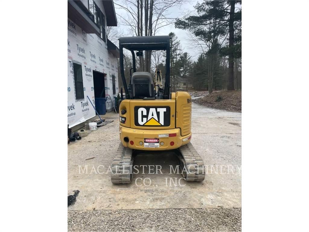 CAT 303ECR 대형 굴삭기 29톤 이상