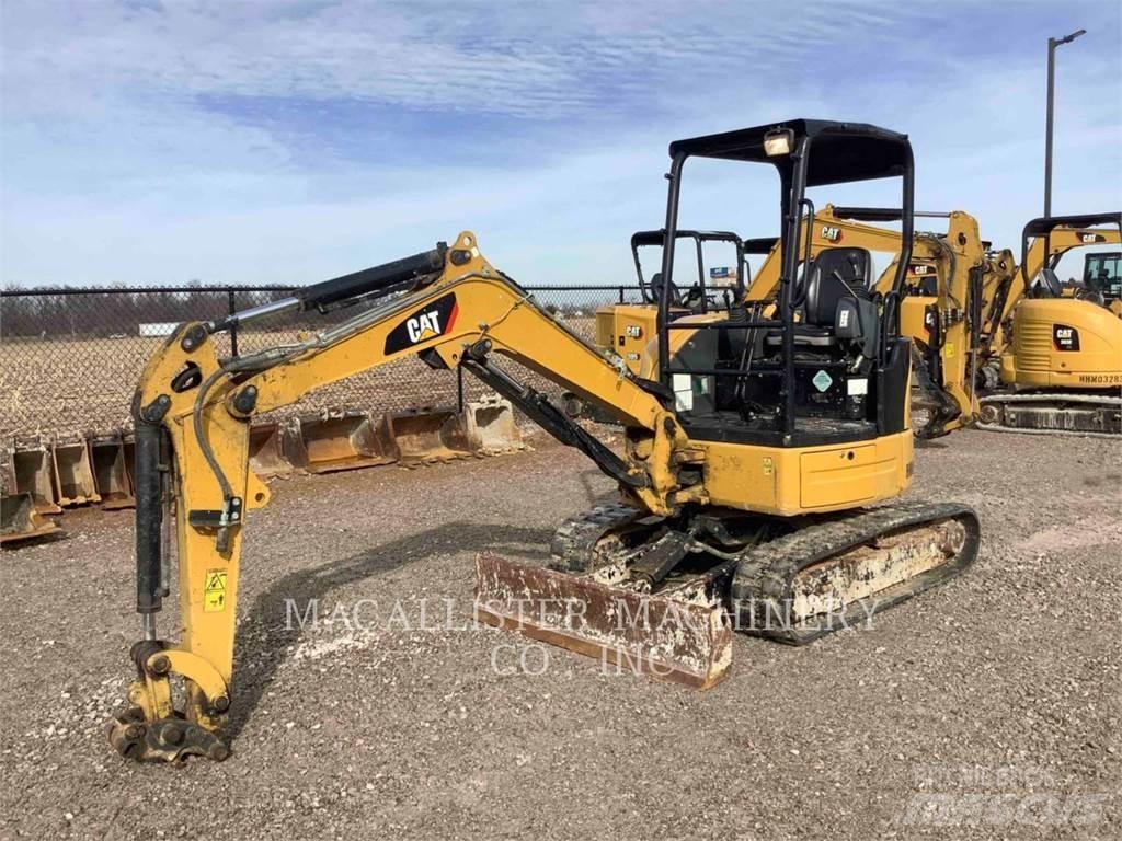 CAT 303ECR 대형 굴삭기 29톤 이상