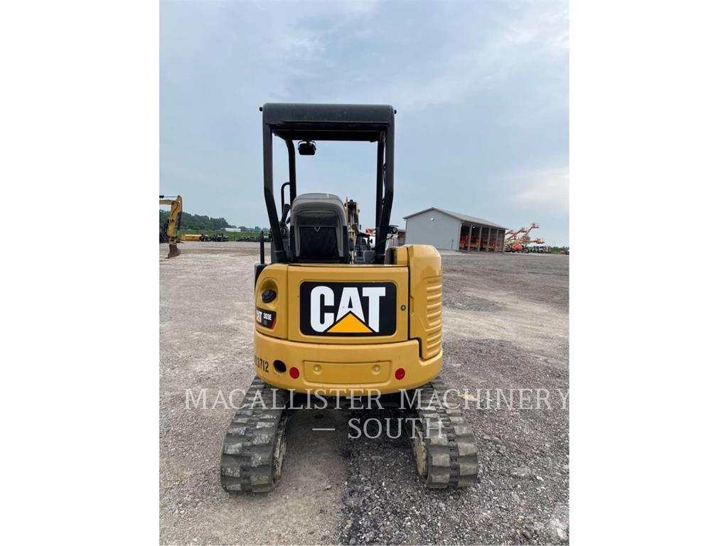 CAT 303ECR 대형 굴삭기 29톤 이상