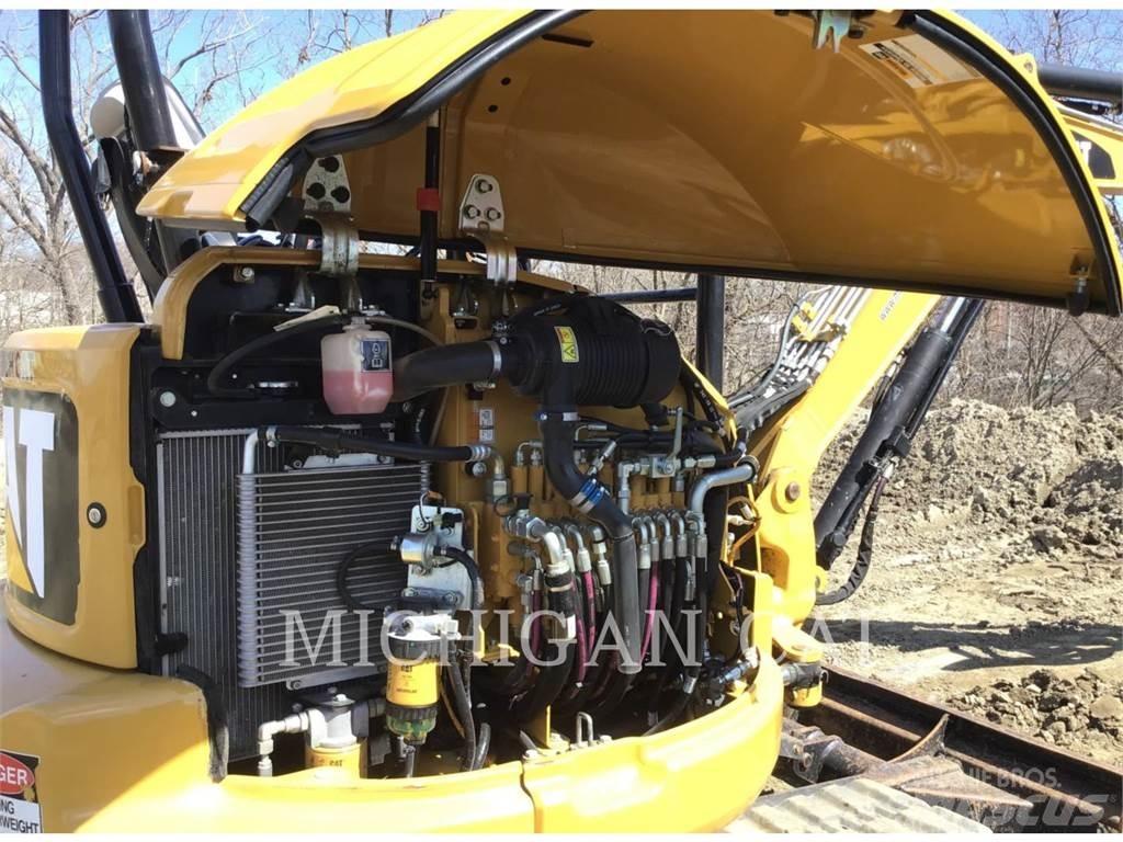 CAT 303ECR 대형 굴삭기 29톤 이상