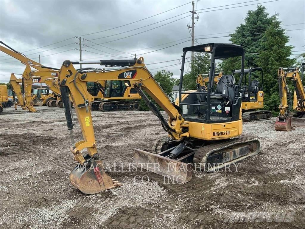 CAT 303ECR 대형 굴삭기 29톤 이상