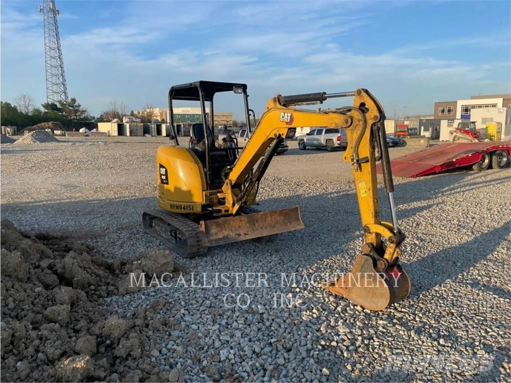 CAT 303ECR 대형 굴삭기 29톤 이상