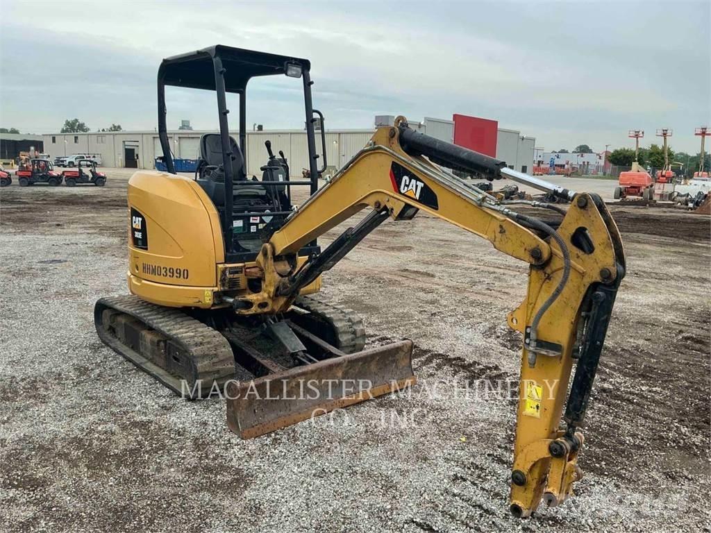 CAT 303ECR 대형 굴삭기 29톤 이상
