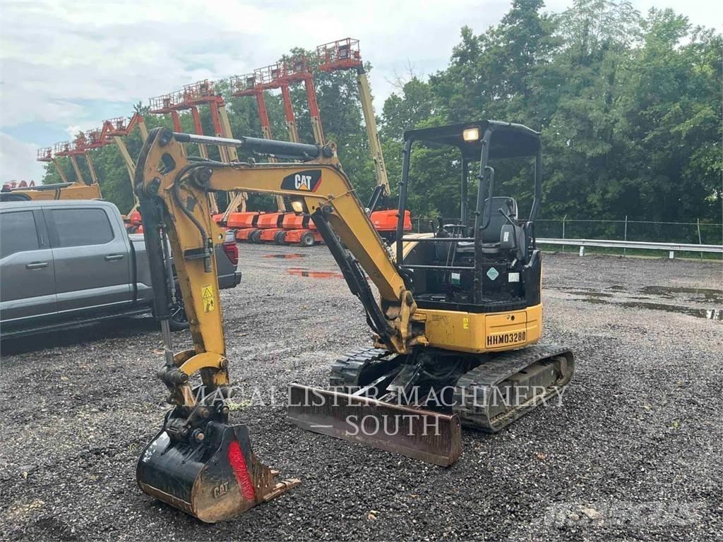 CAT 303ECR 대형 굴삭기 29톤 이상