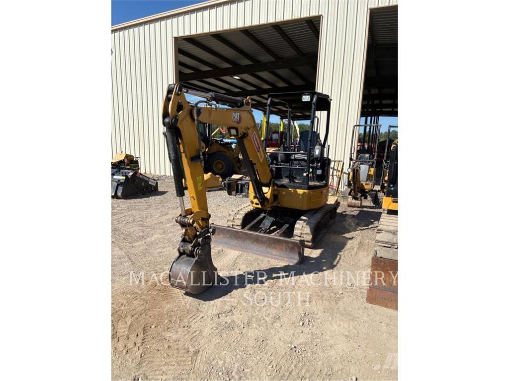 CAT 303ECR 대형 굴삭기 29톤 이상