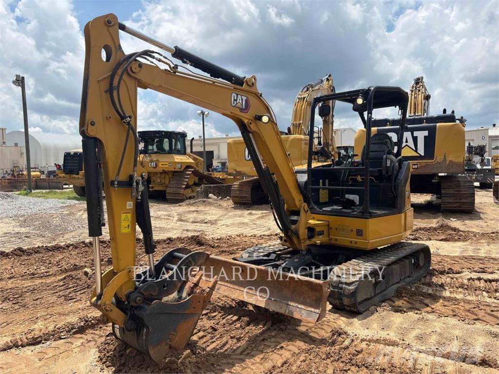 CAT 304 대형 굴삭기 29톤 이상