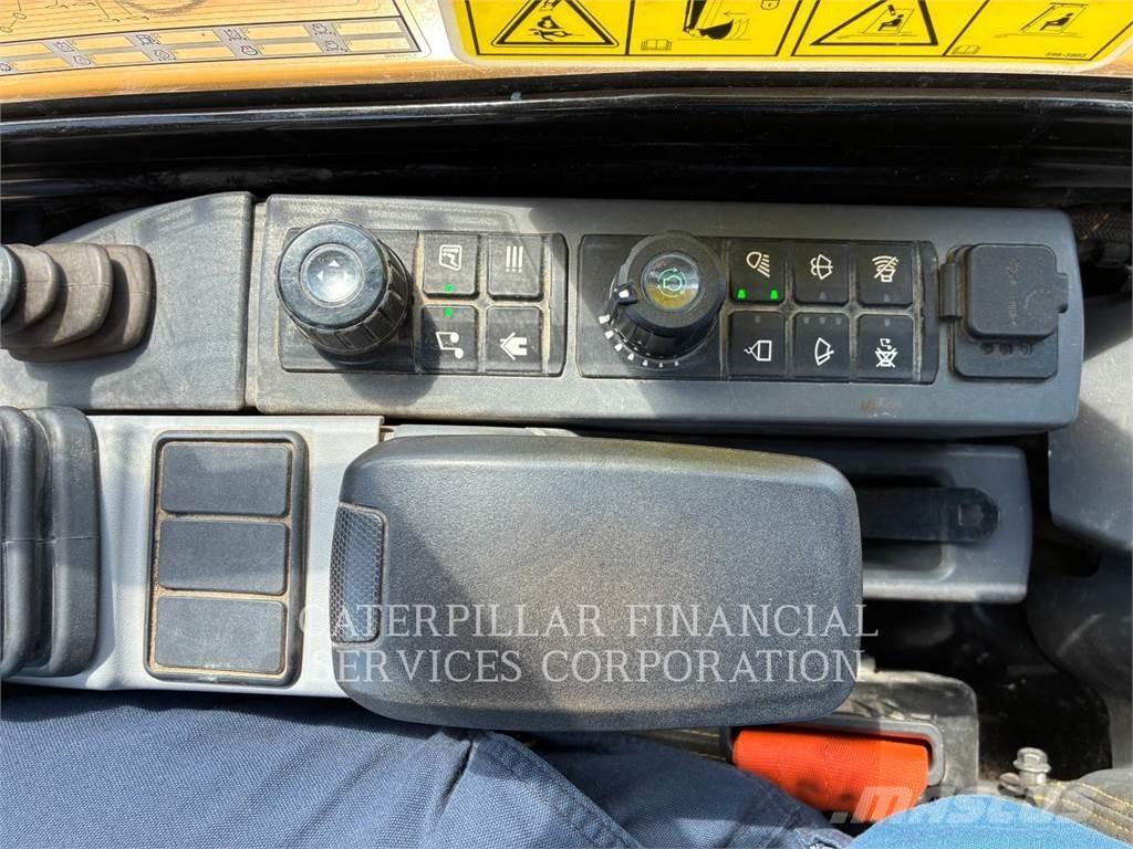 CAT 304-07 대형 굴삭기 29톤 이상
