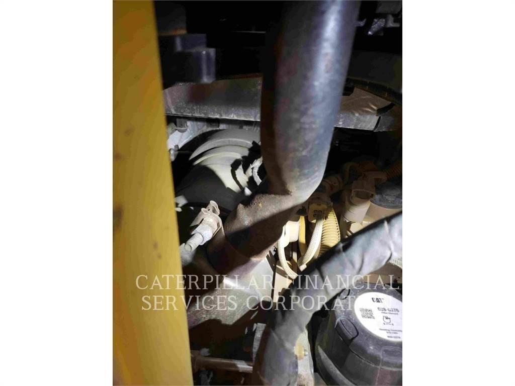 CAT 304 07A 대형 굴삭기 29톤 이상
